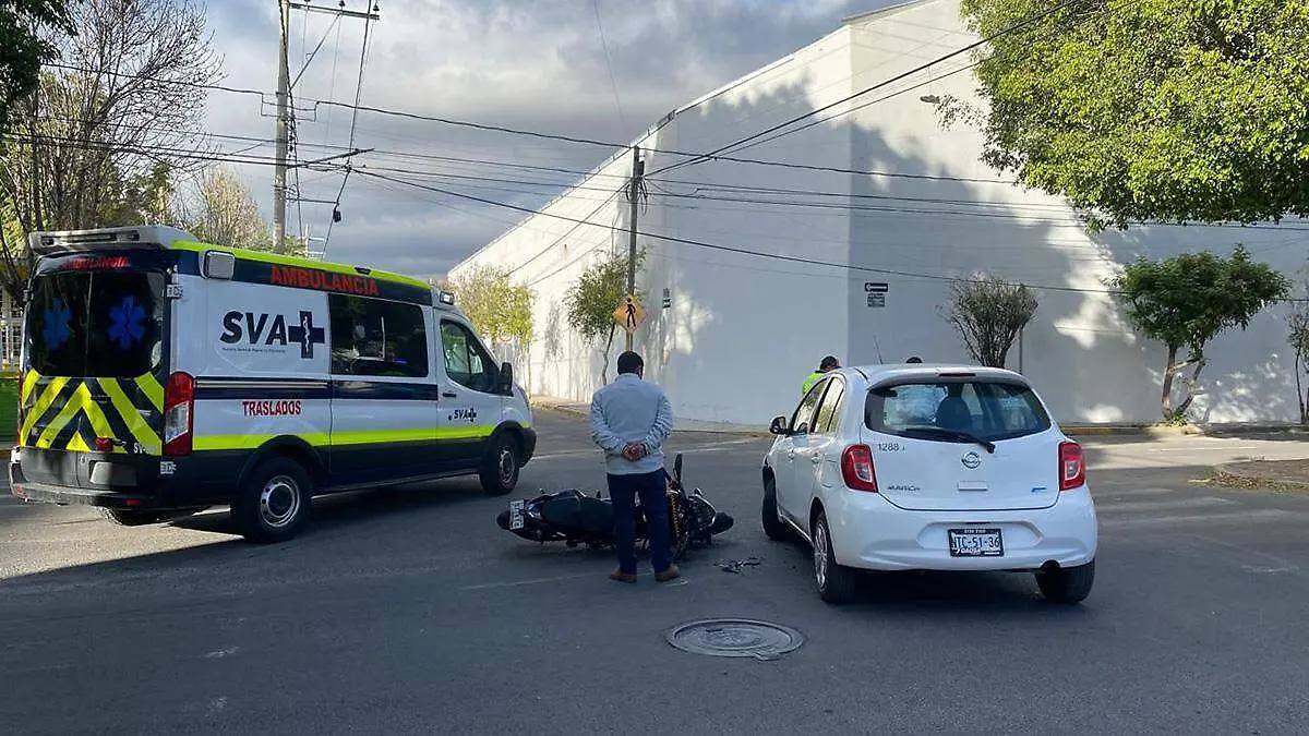 CHOQUE DE MOTO EN TEHUACAN